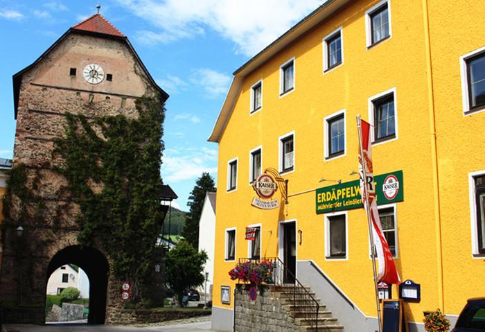Gasthof 'Zum Alten Turm' Haslach an der Mühl Екстериор снимка