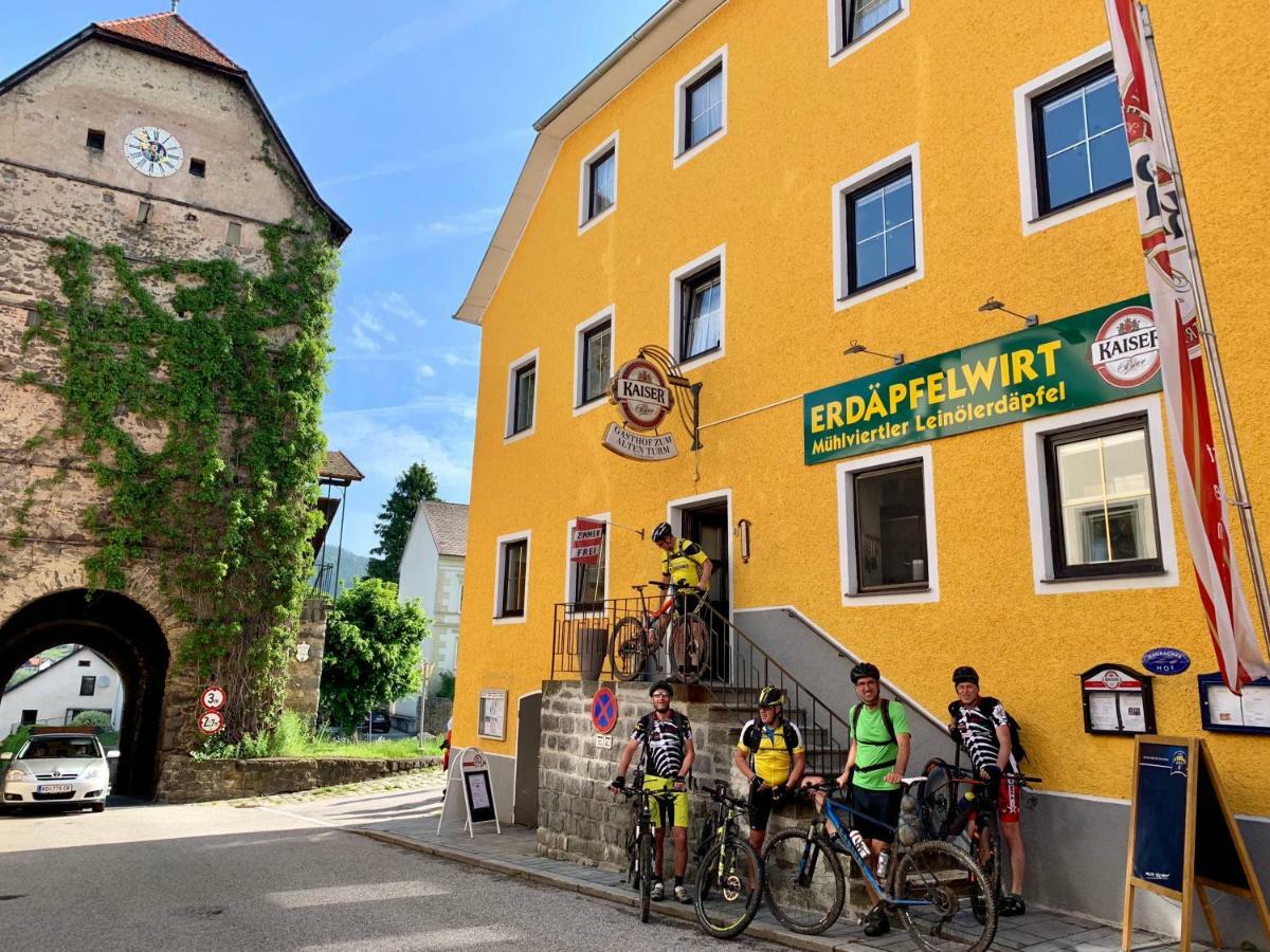 Gasthof 'Zum Alten Turm' Haslach an der Mühl Екстериор снимка